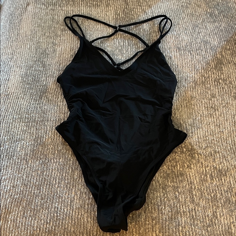 SHEIN Black Strappy One-Piece Swimsuit